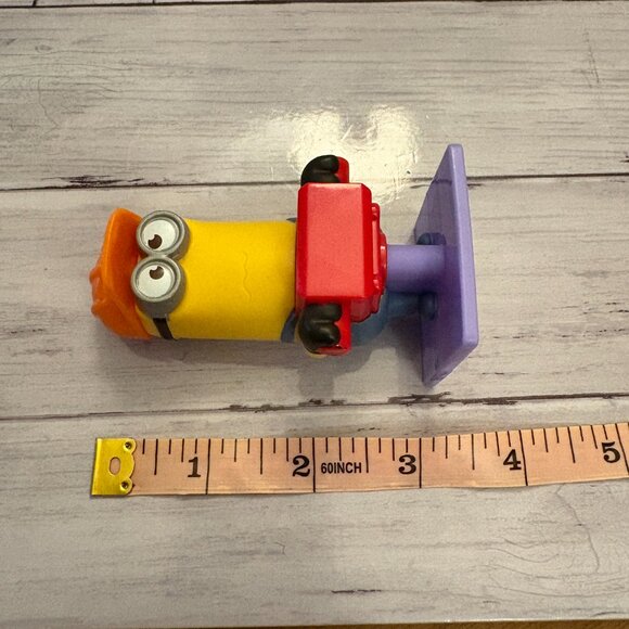 Minions McDonalds Jackhammering Kevin Happy Meal Toy 2022 (SKU: 238TO) - Picture 4 of 4